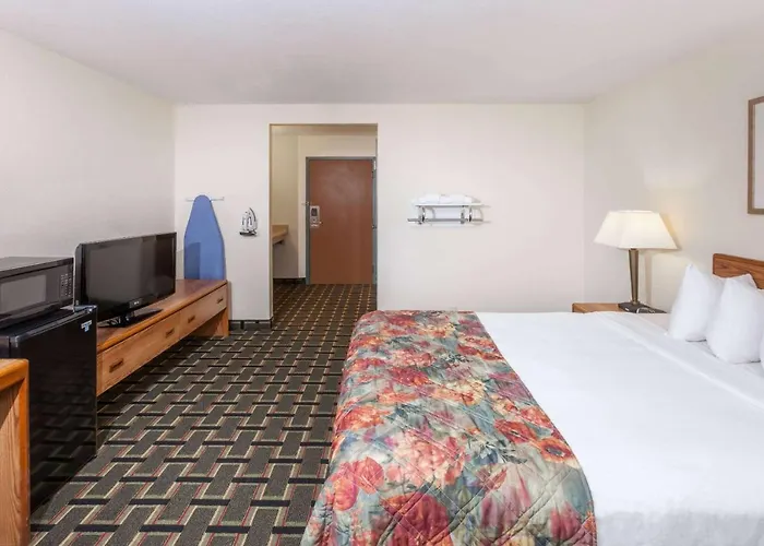 Top Weekly Hotels in Decatur for Extended Stays