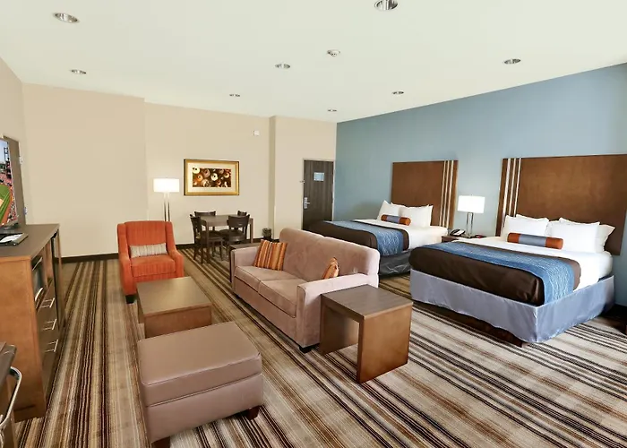 Top Washington DC Hotels Near Metro, Free Parking